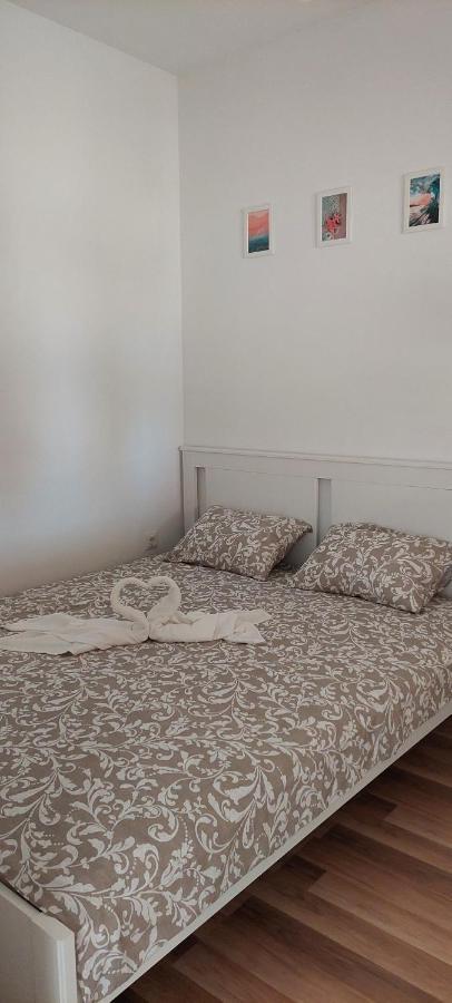 Apartmani Dejan Skradin Eksteriør bilde